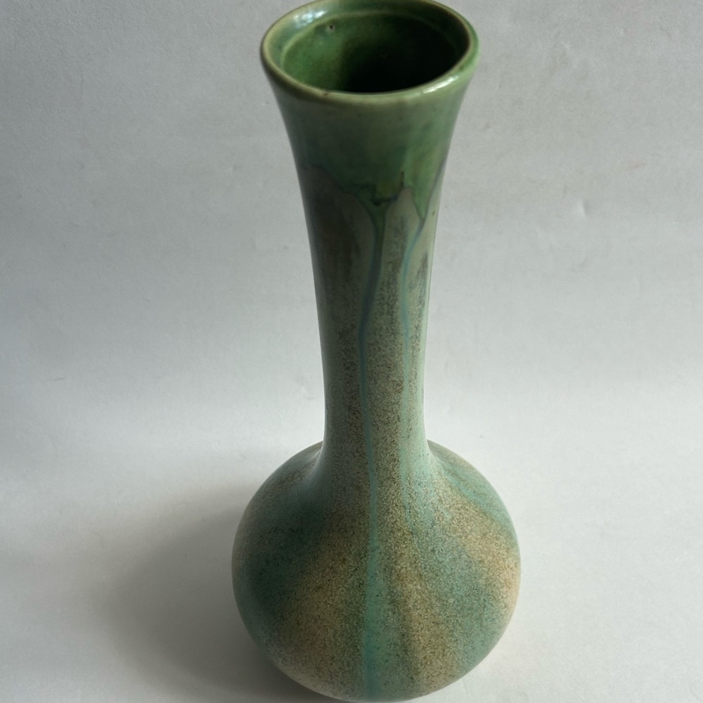 Vintage MCM Green Pottery Vase - Picture 2 of 4